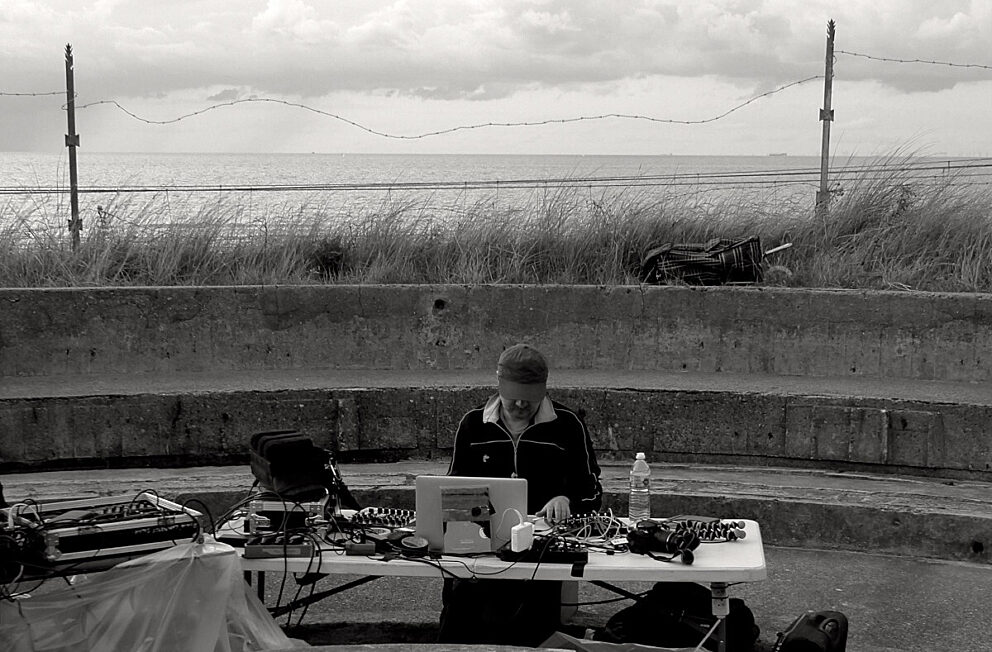 Stijn Demeulenaere Latitudes Live at Atlantikwall Geert Coppens